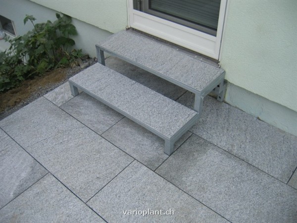 Treppenaugang auf Sitzplatz